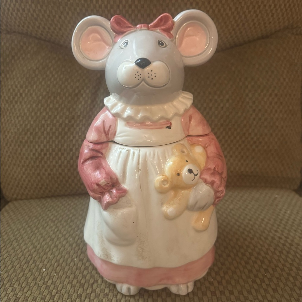 Vintage Collectible House of Loyd 1990’s Melinda Mouse Cookie Jar.